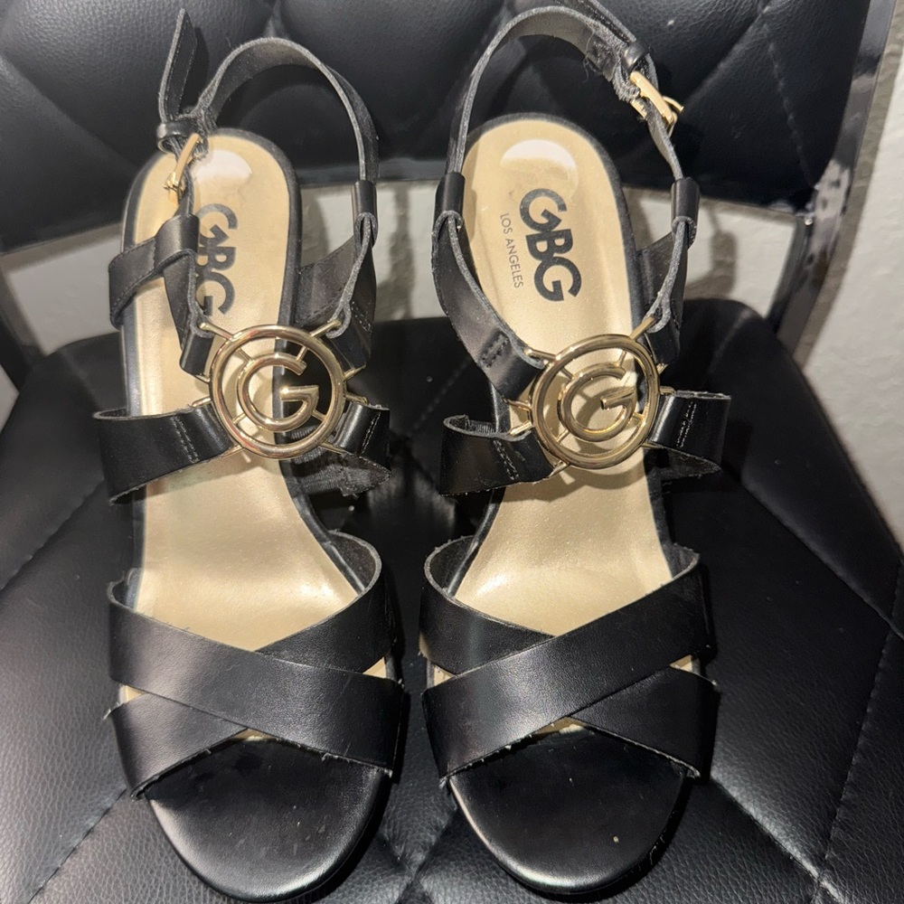 GBG Los Angeles womens wedges
